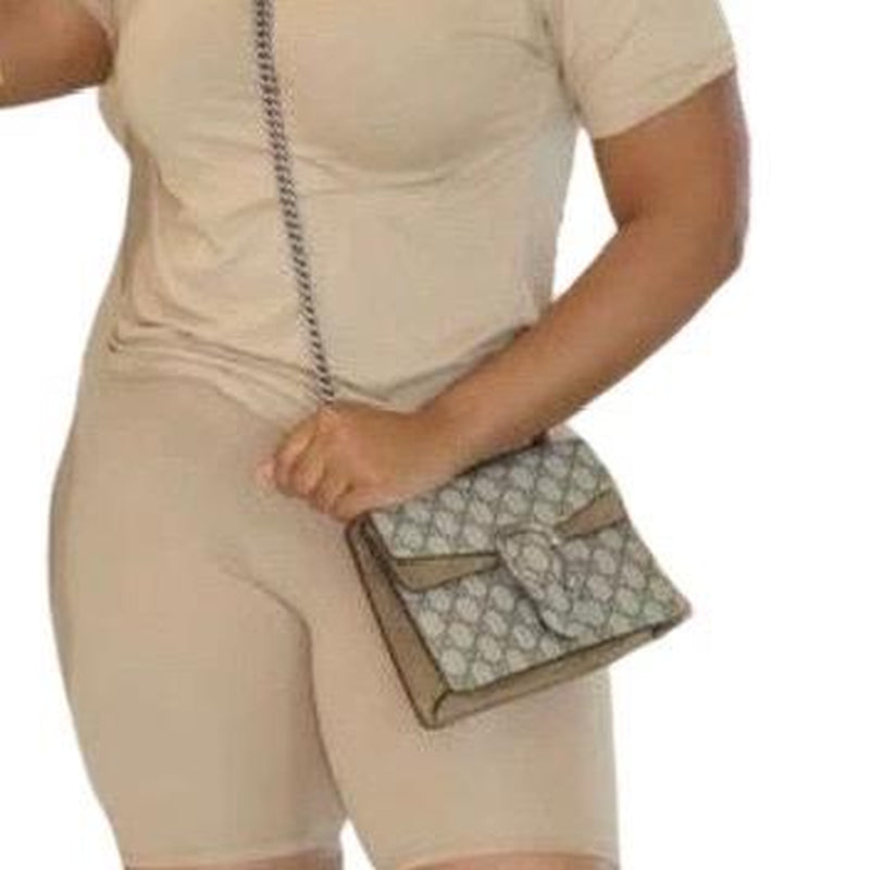 Two-Piece Set Women'S Plain Shorts Set with Comfort round Neck Tee & Skinny Shorts, Summer Casual Outfits, Workout Set, Fitted Design - Suits, Top Women'S Solid Color Shorts Set 2 Piece Sets Women